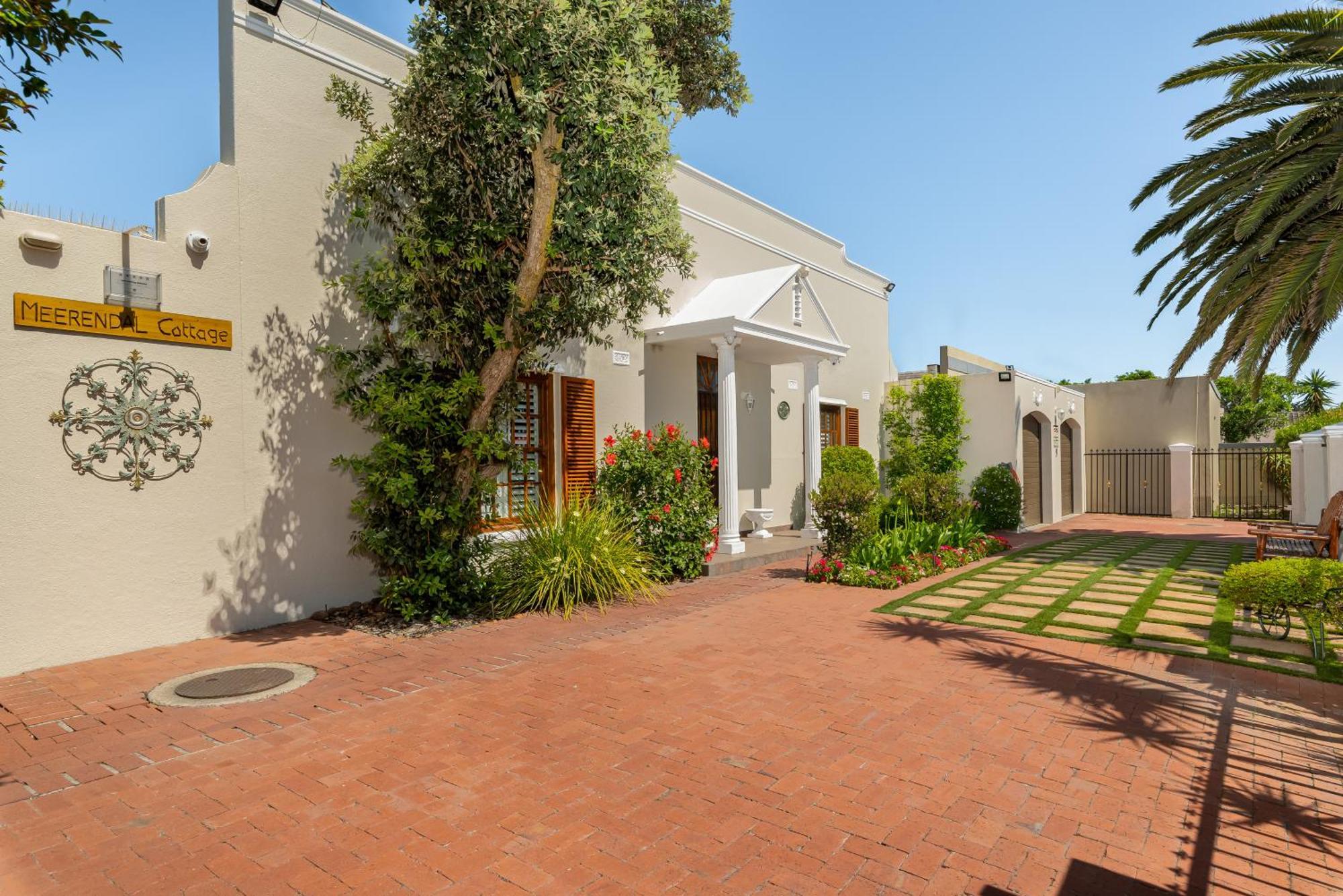 Meerendal Cottage-Affordable Luxury-Private Garden With Pool & Hot Tub Cape Town Ngoại thất bức ảnh