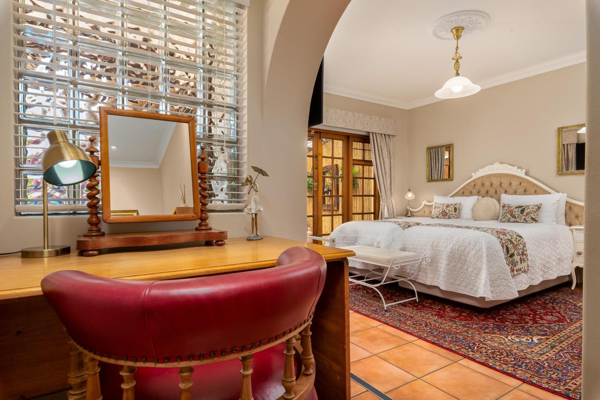 Meerendal Cottage-Affordable Luxury-Private Garden With Pool & Hot Tub Cape Town Ngoại thất bức ảnh