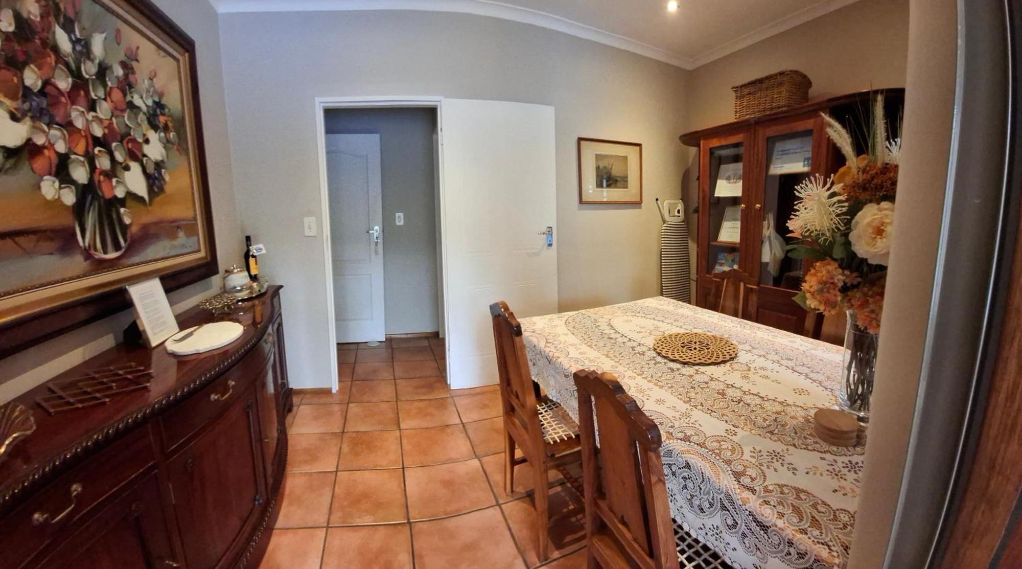 Meerendal Cottage-Affordable Luxury-Private Garden With Pool & Hot Tub Cape Town Ngoại thất bức ảnh